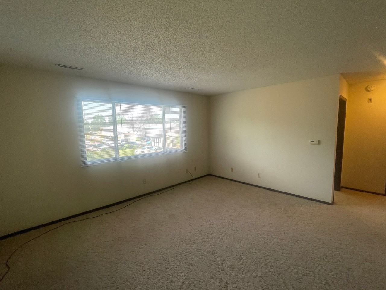 Raceway Apartments - Photo 2 of 14