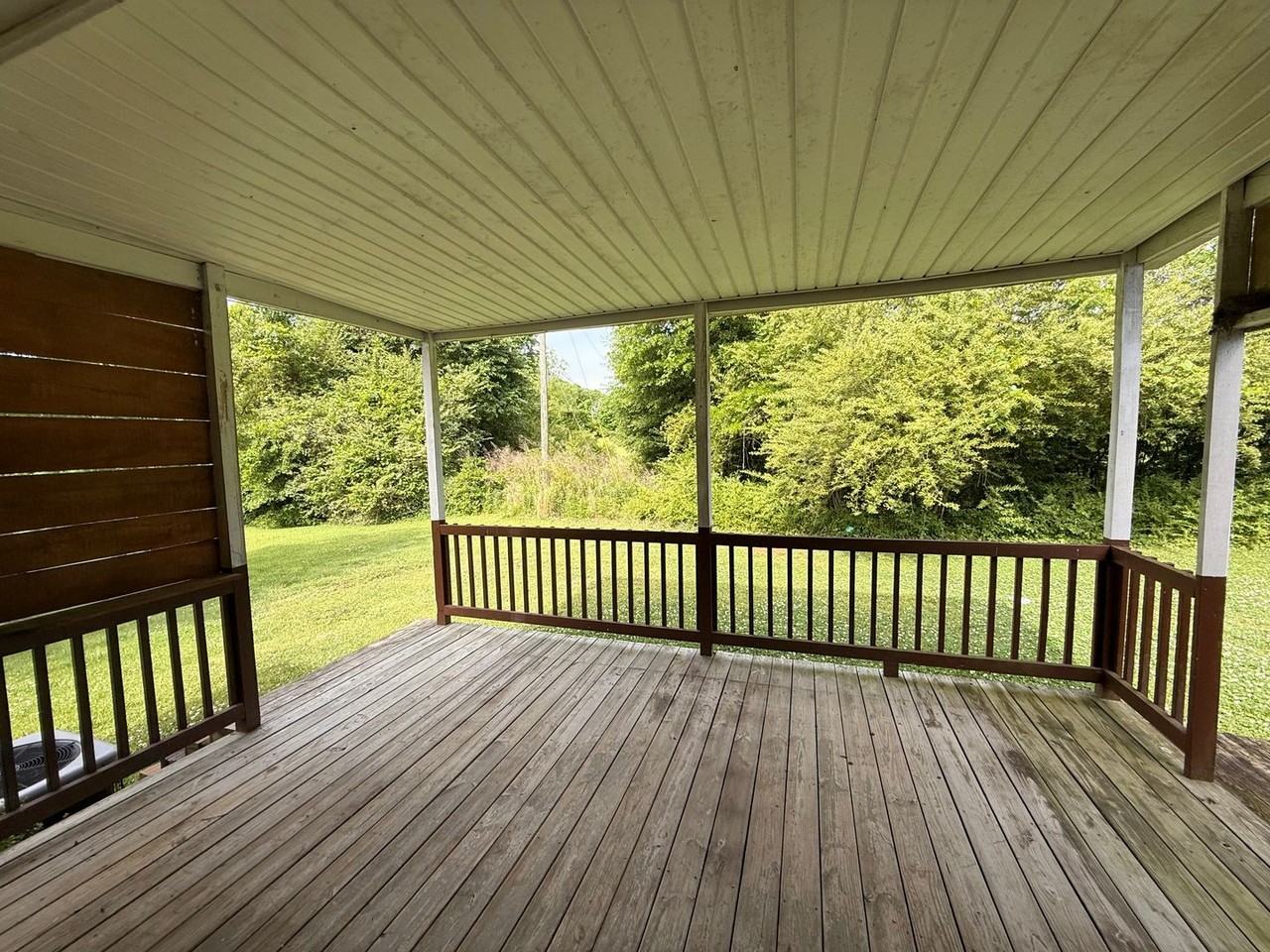 165 Marshall Cir - Photo 2 of 14