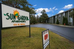 featured image of 1334 Ne Purcell Blvd
