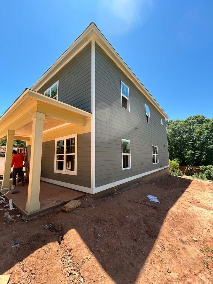 260 Griffeth St - Photo 4 of 28