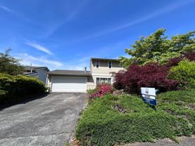 213 Bayside Rd - Photo 1 of 1