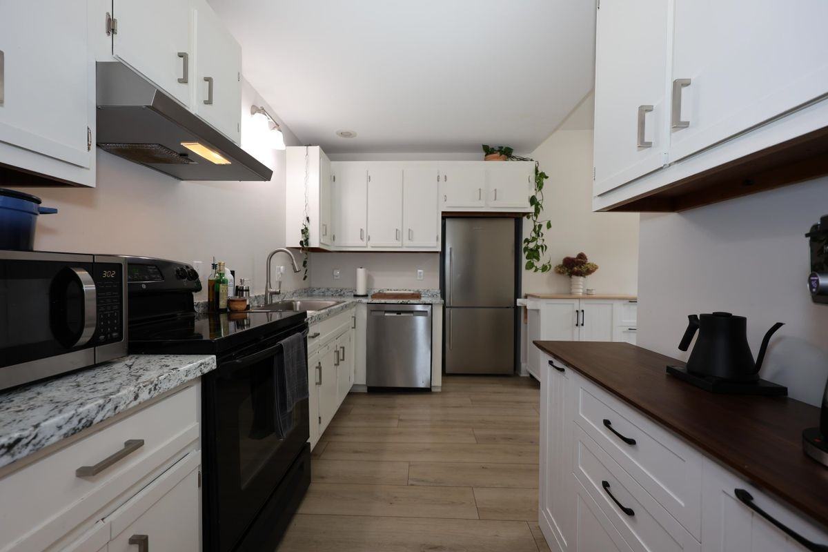 749 Central Ave - Photo 4 of 30