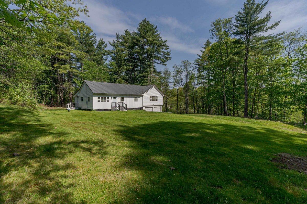 126 Watson Rd - Photo 3 of 4