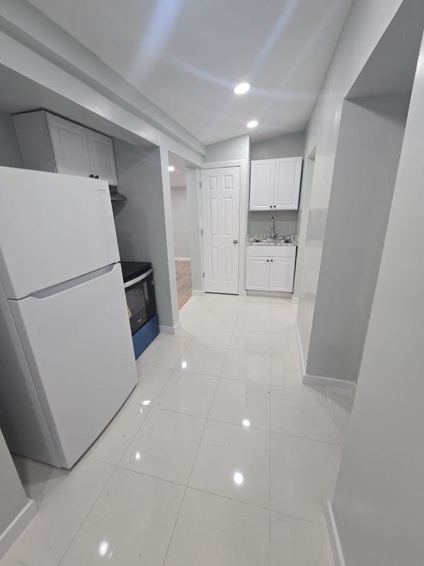 163 Chapel St ##33 - Photo 6 of 10