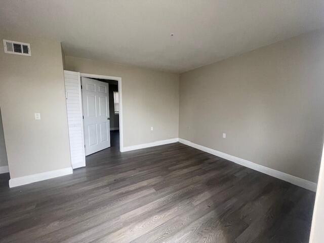 4393 Windsor Ave ##2 - Photo 3 of 9