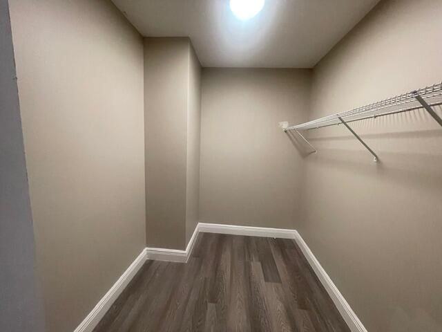 4393 Windsor Ave ##2 - Photo 7 of 9