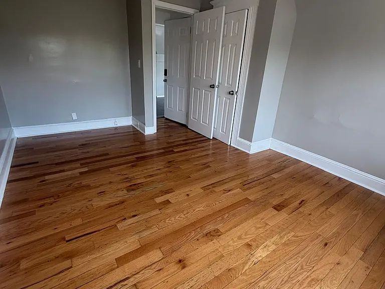 463465 Connecticut Ave - Photo 4 of 7