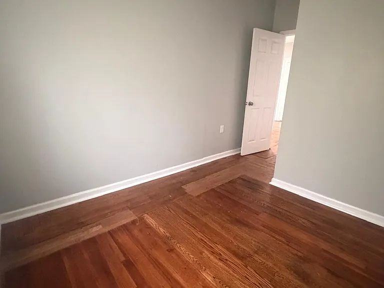 463465 Connecticut Ave - Photo 7 of 7