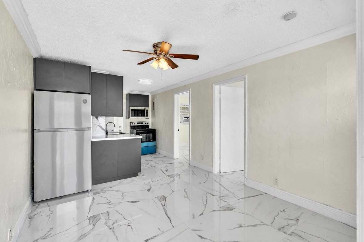 5685 Flagler St ##2 - Photo 2 of 3