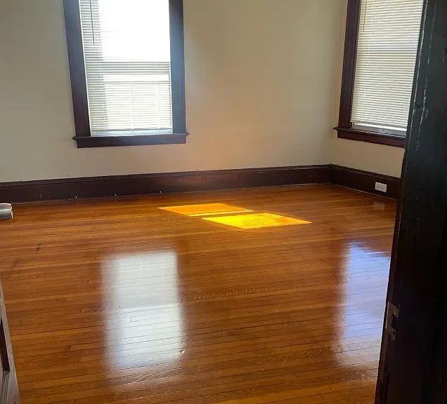 351 Ellsworth Ave - Photo 4 of 8