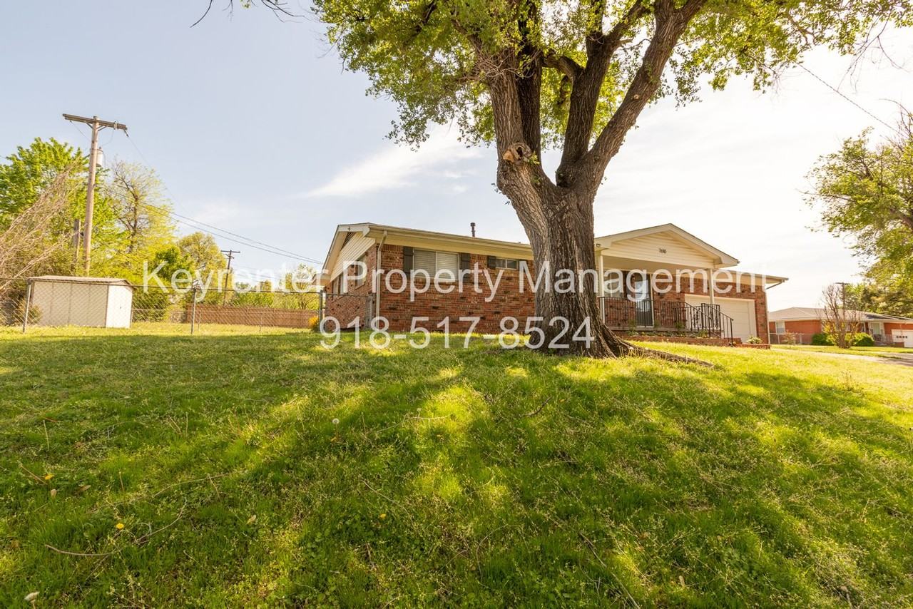 7610 E 21st Pl - Photo 3 of 35