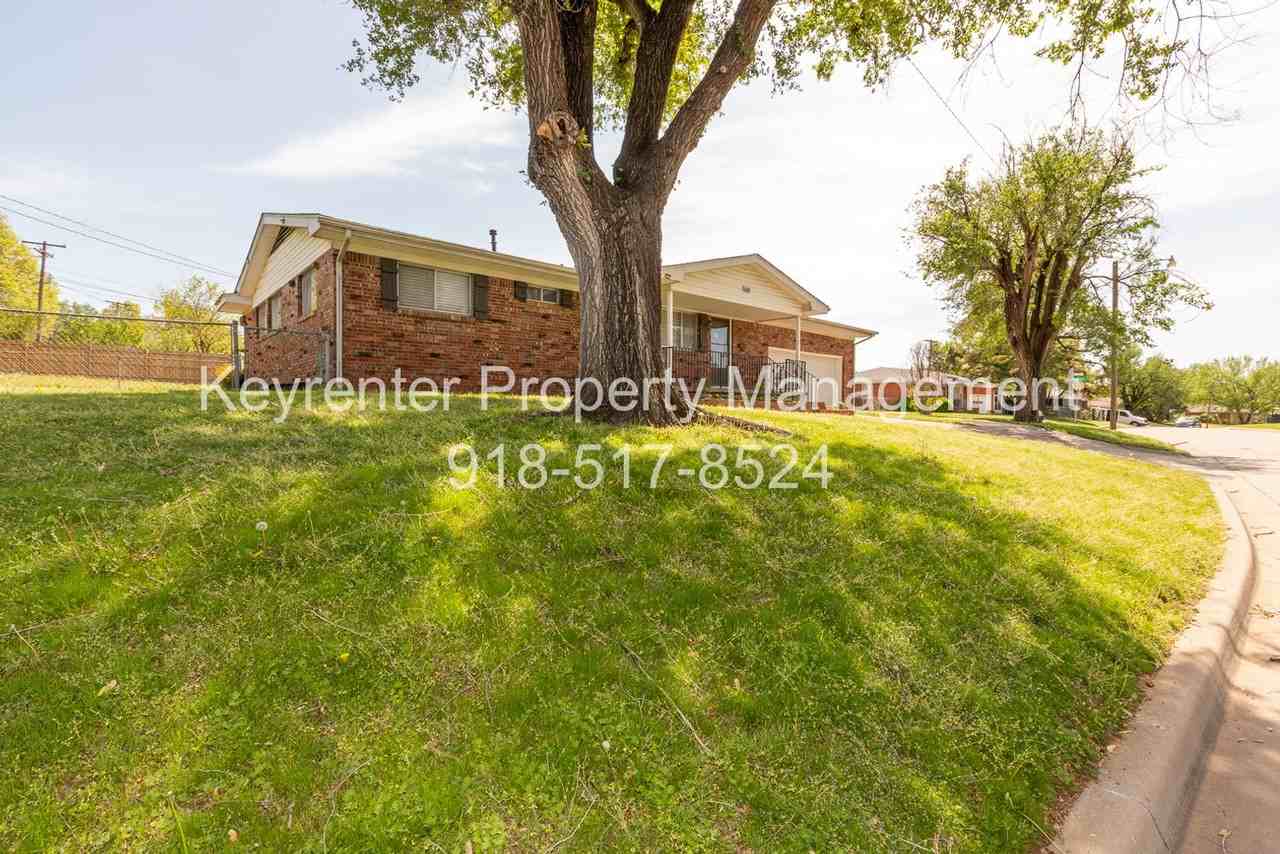 7610 E 21st Pl - Photo 4 of 35