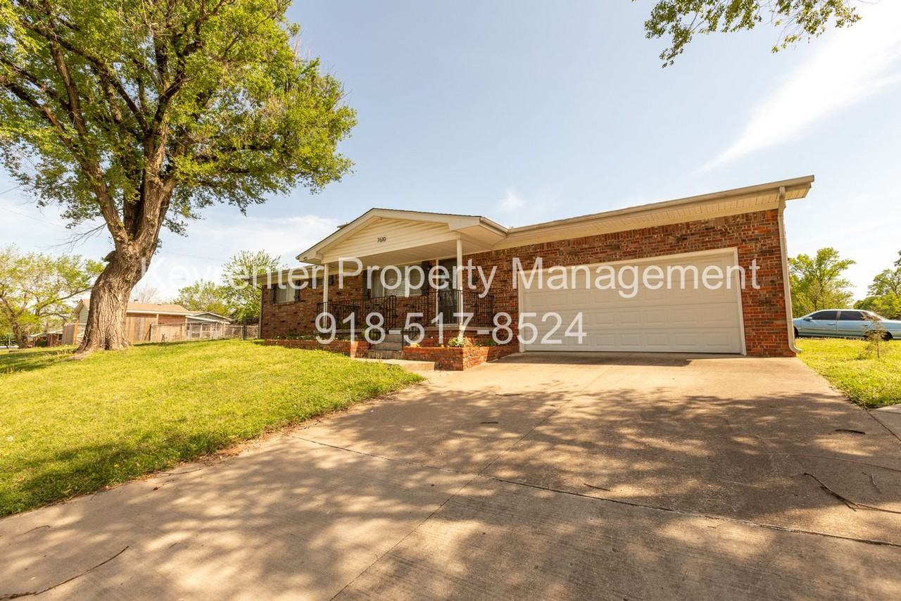 7610 E 21st Pl - Photo 5 of 35