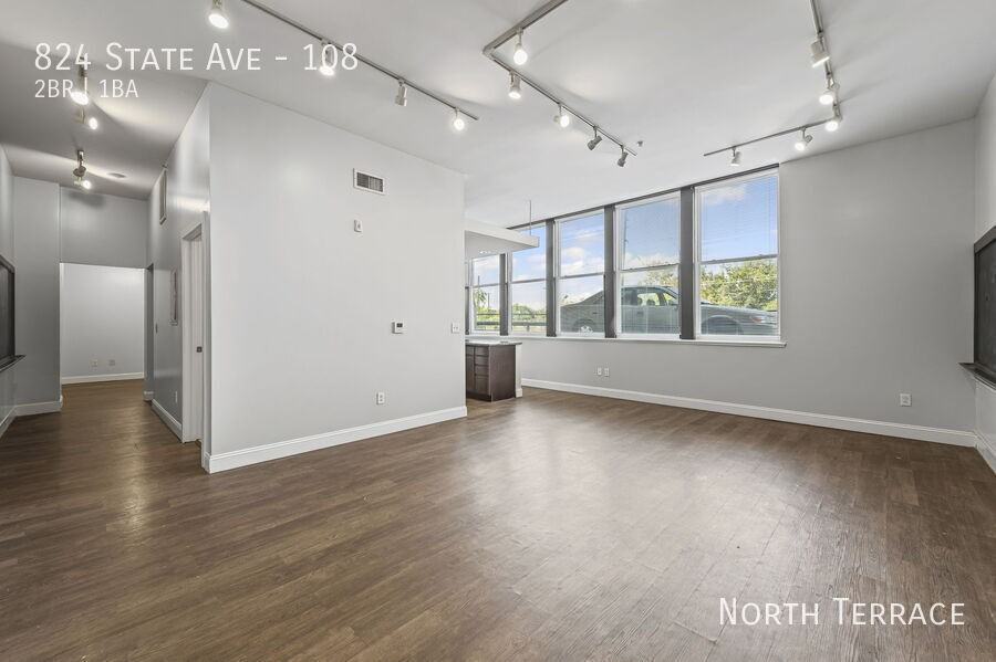Horace Mann Lofts - Photo 7 of 38