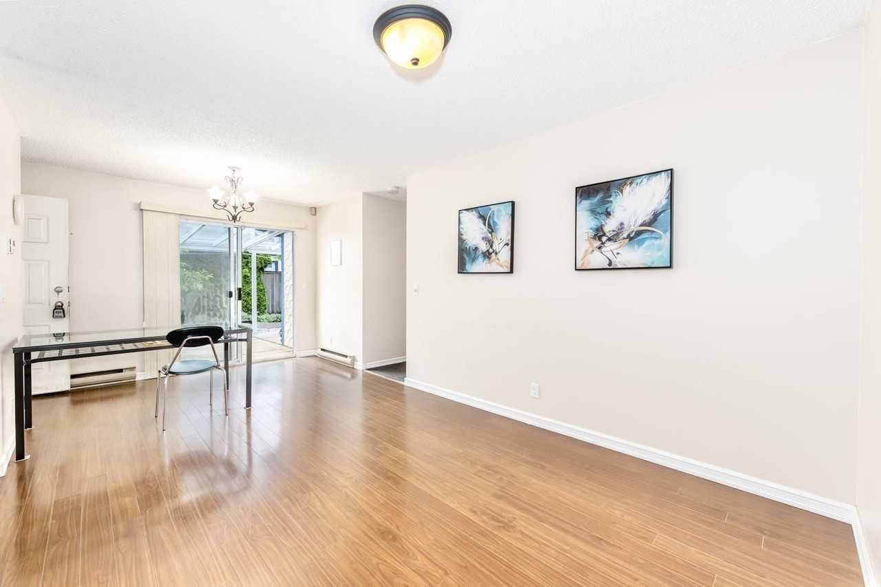 11473 Kingcome Avenue - Photo 3 of 16
