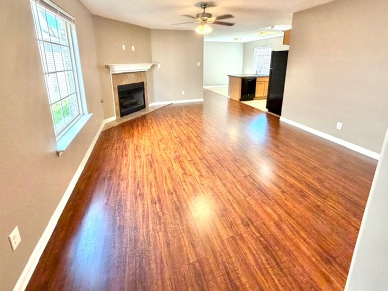 7902 Rushmeade Cir N - Photo 3 of 10
