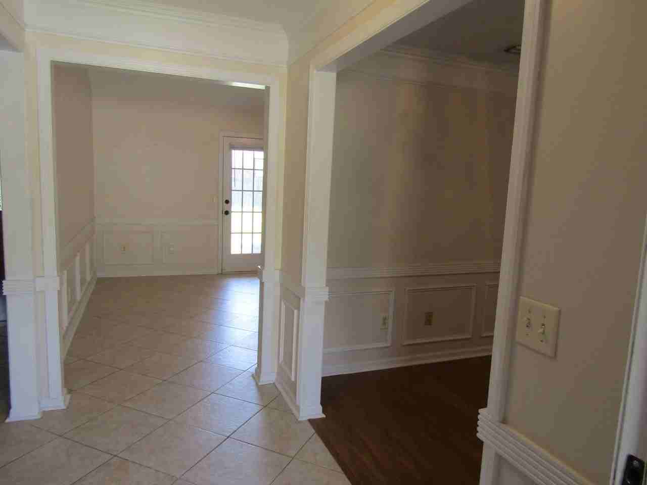 1382 Coalition Cir - Photo 4 of 24