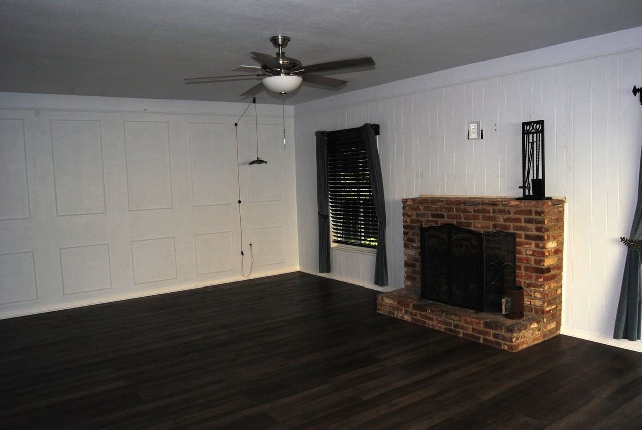 114 Flower St - Photo 5 of 26