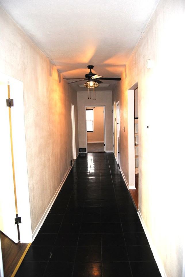 114 Flower St - Photo 6 of 26