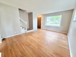 featured image of 6919 W Brentwood Ave