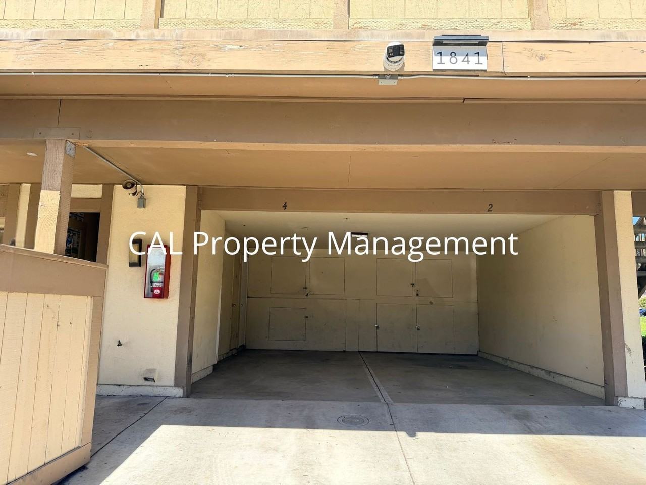 1841 Cherokee Dr - Photo 2 of 7