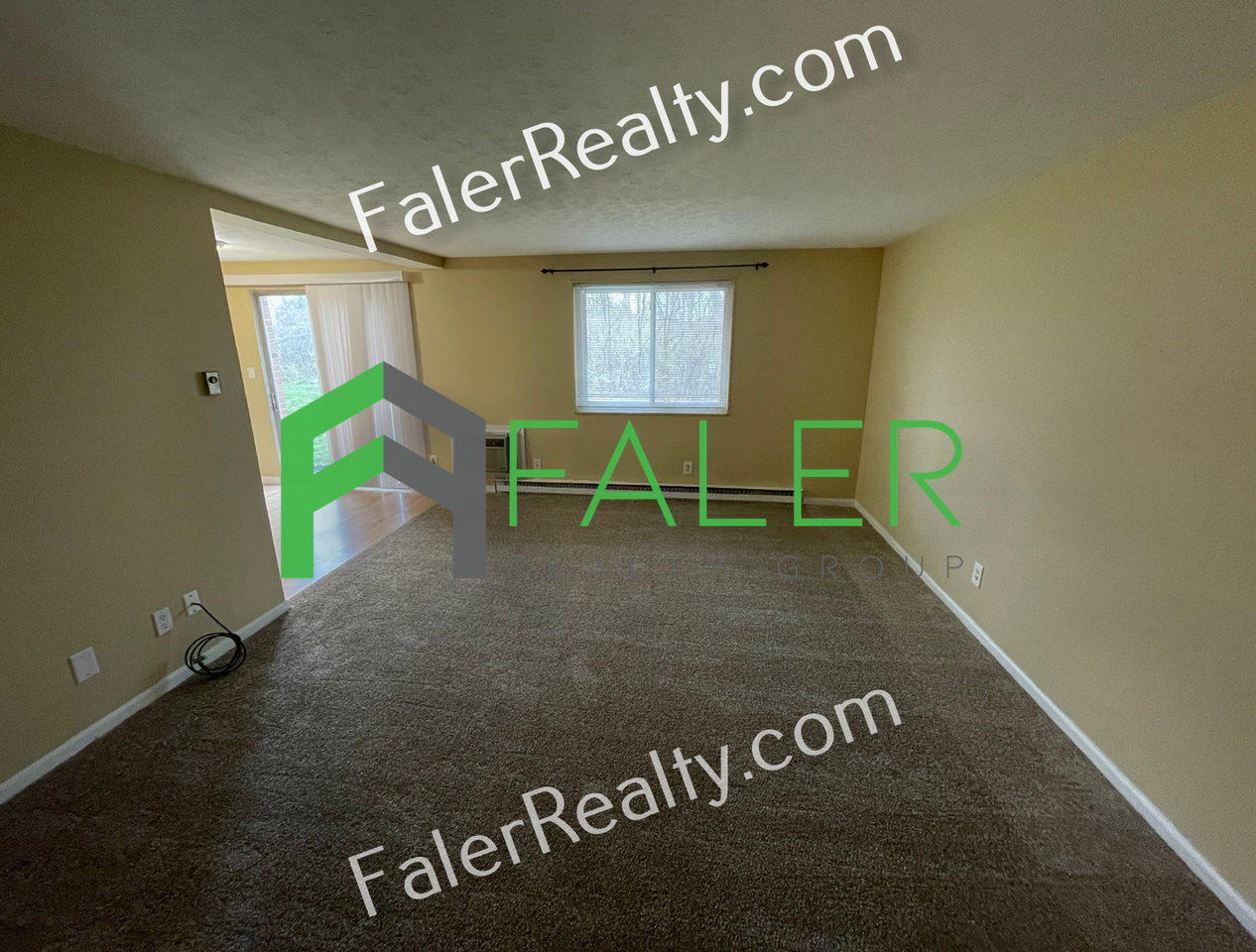 5351 Dunmore Dr - Photo 4 of 16