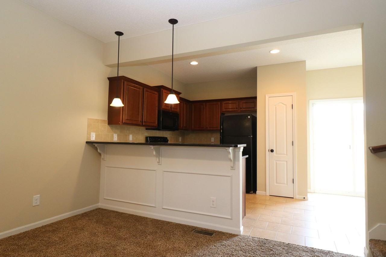 1619 N 127th St - Photo 3 of 15