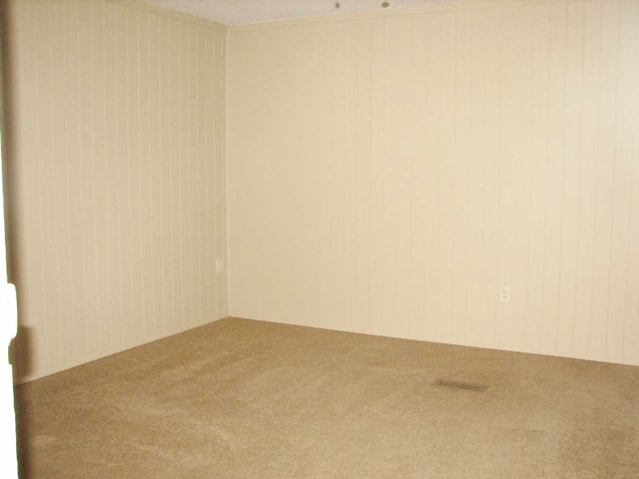 1295 S Larkspur Ter - Photo 4 of 9