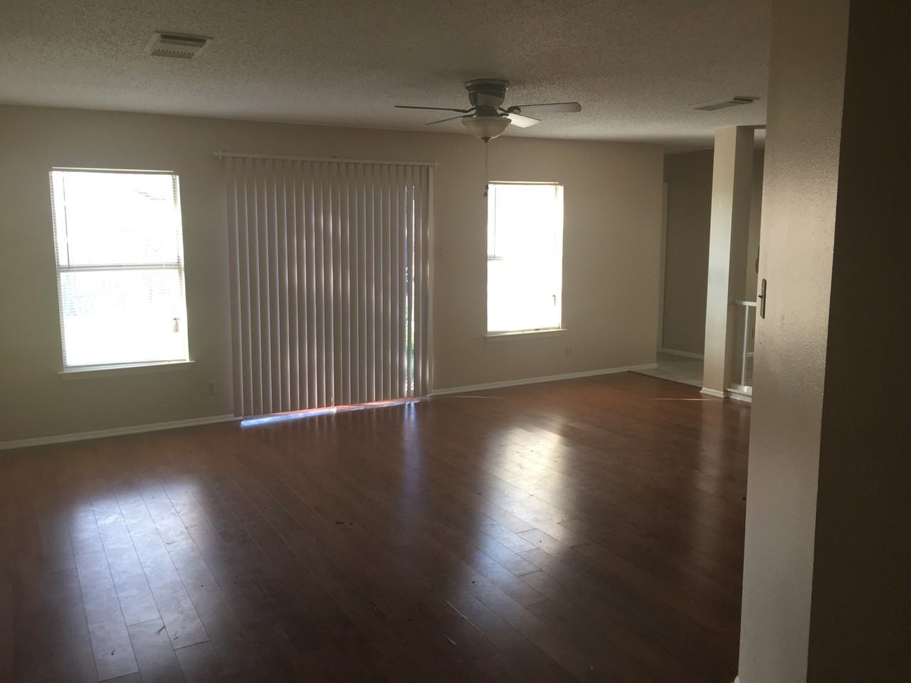 8251 Sunshine Trail Dr - Photo 2 of 9
