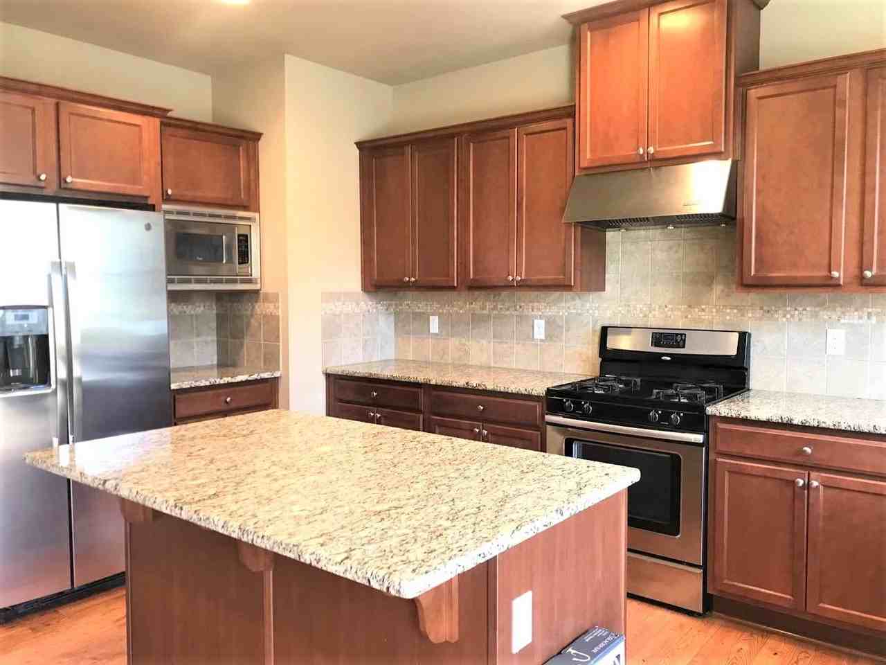 5112 162nd Pl Se - Photo 3 of 28