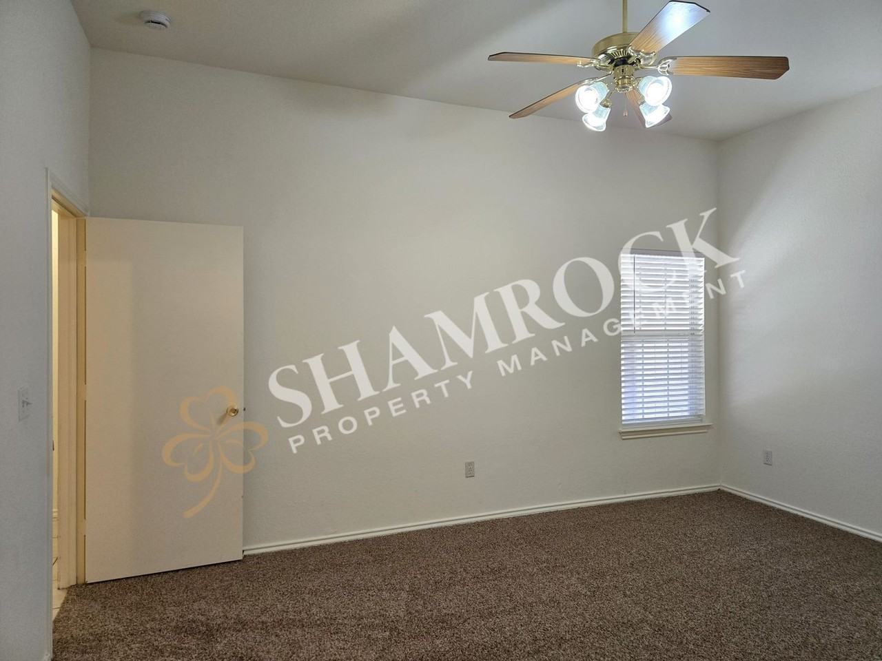 10201 Lilac Unit A - Photo 6 of 17