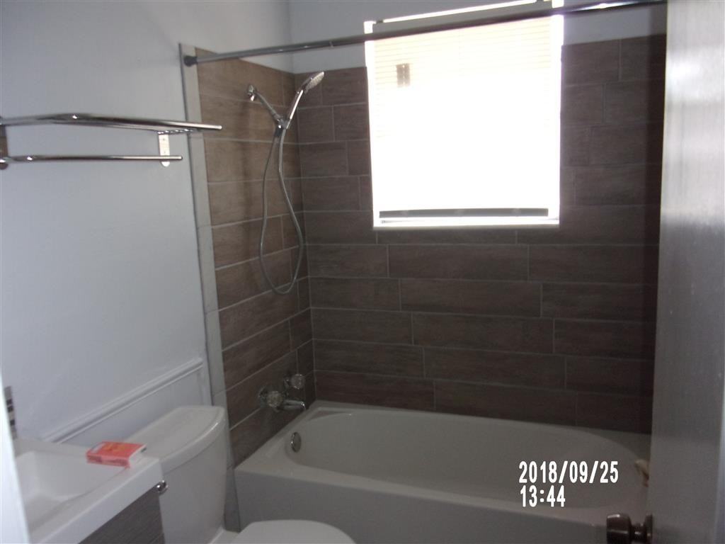 605 Sw 45th St - Photo 7 of 11