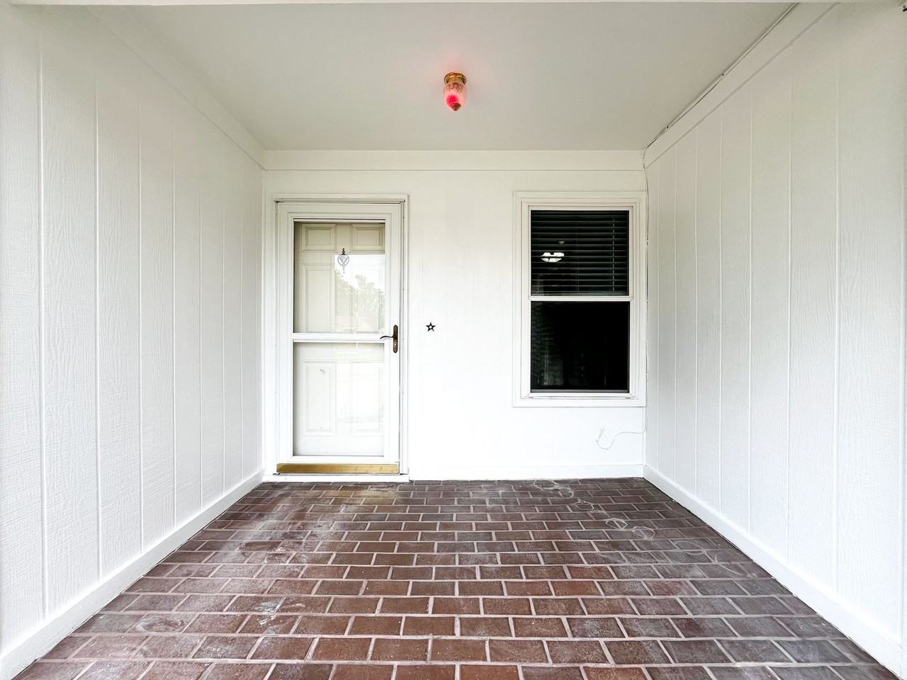 507 Kate St - Photo 3 of 45