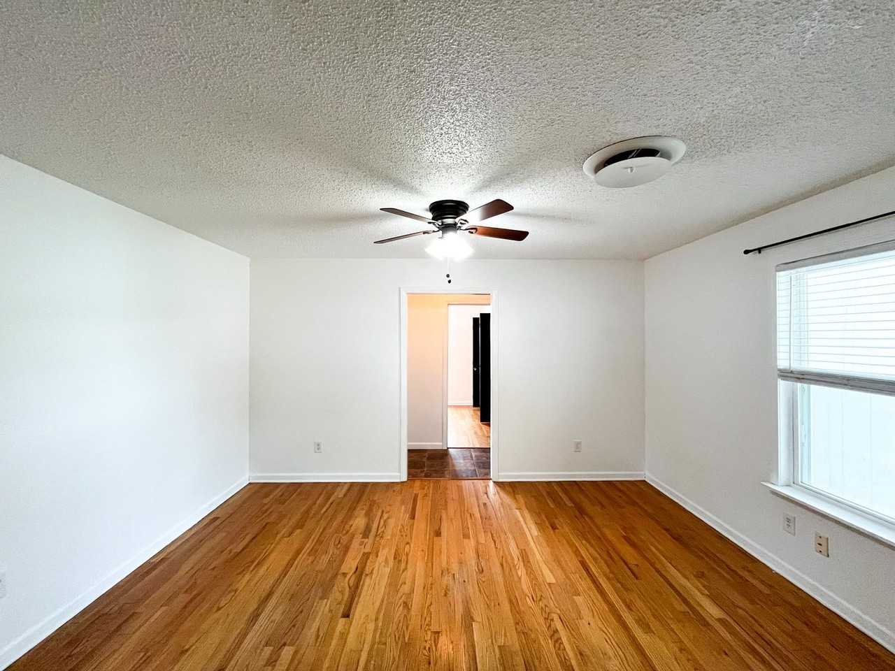 507 Kate St - Photo 6 of 45