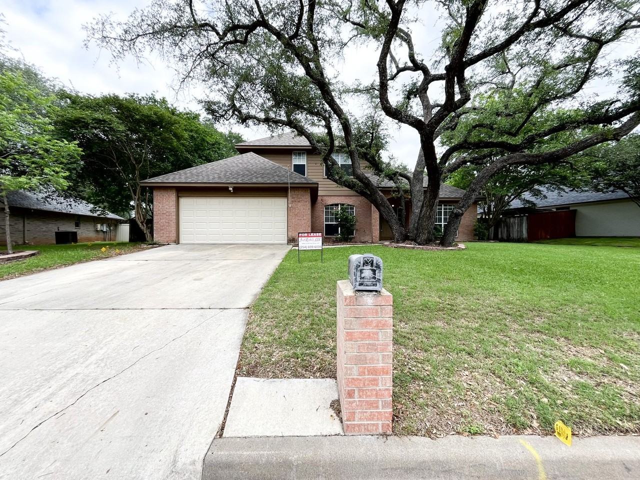 1809 Mcginnis Ct - Photo 2 of 50