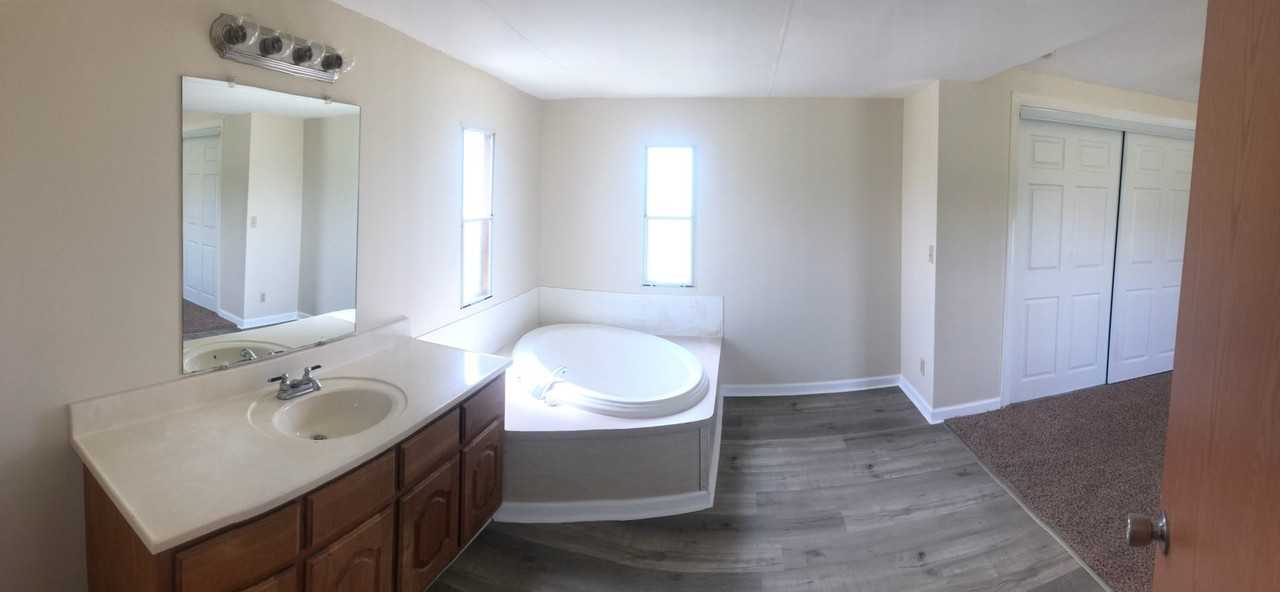 108 Misty Meadow Ln - Photo 7 of 15