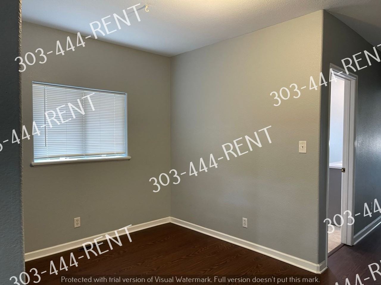 1357 Newton St - Photo 4 of 8