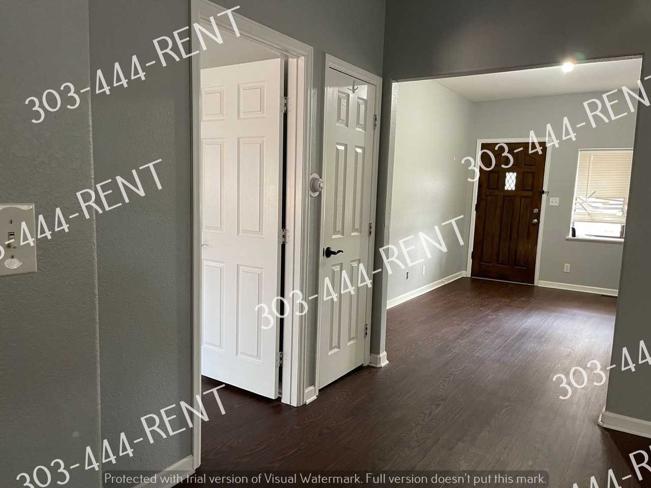 1357 Newton St - Photo 5 of 8