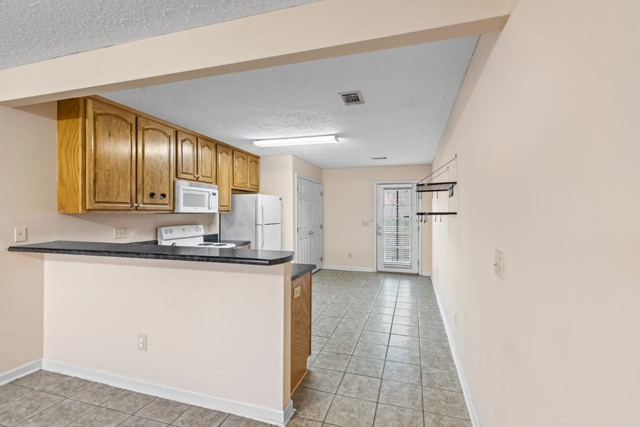 736 Ethan Ln - Photo 4 of 7