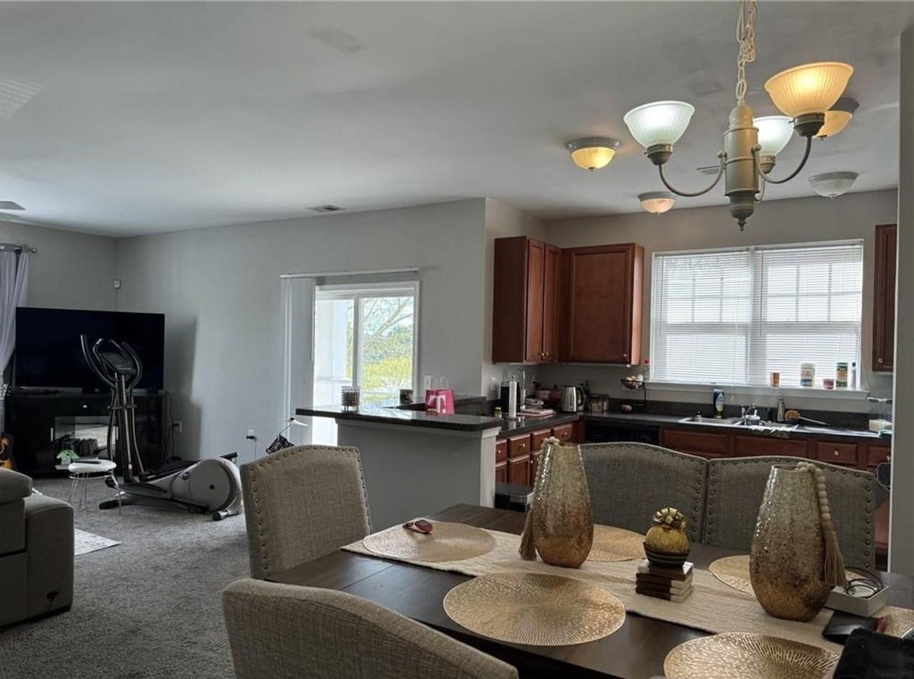 5300 Warminster Dr #205 - Photo 3 of 9