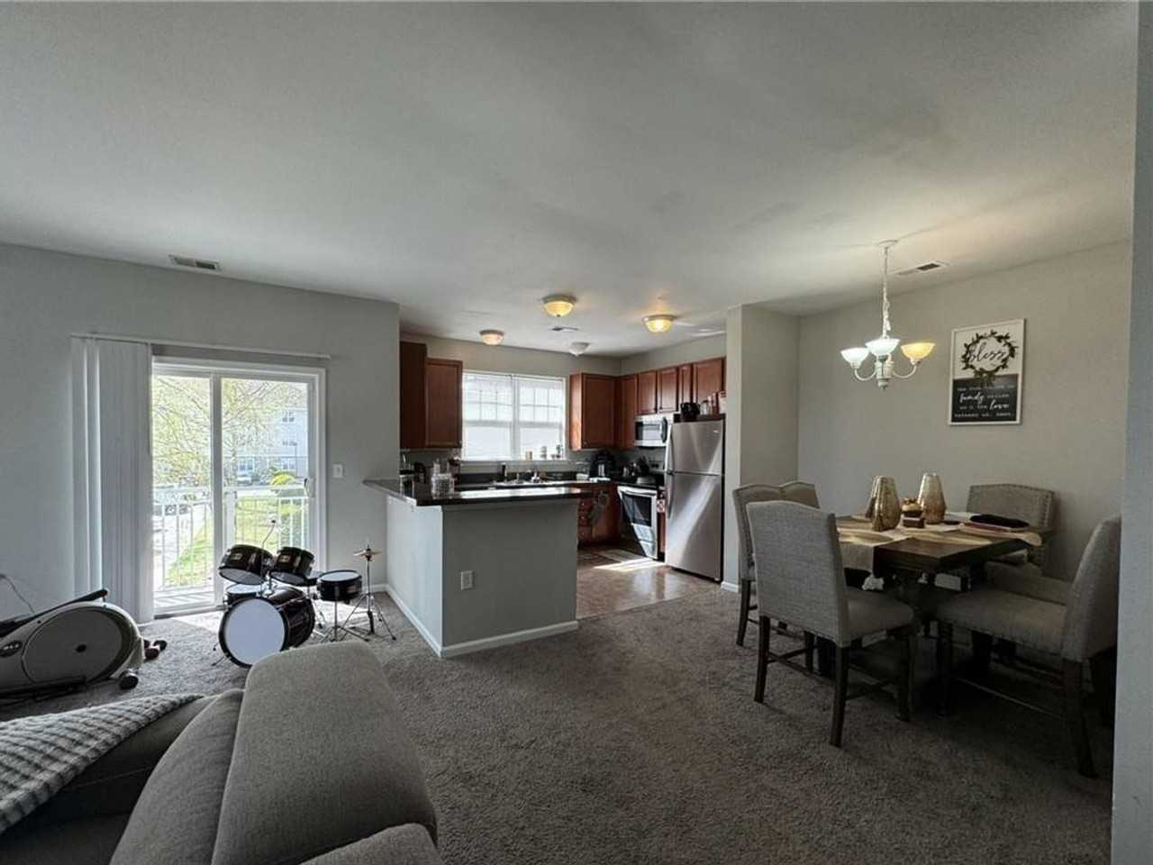 5300 Warminster Dr #205 - Photo 5 of 9
