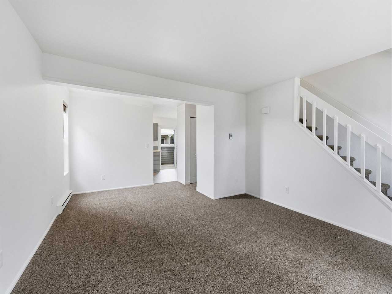2828 Silverplume Dr Apt N1 - Photo 5 of 19