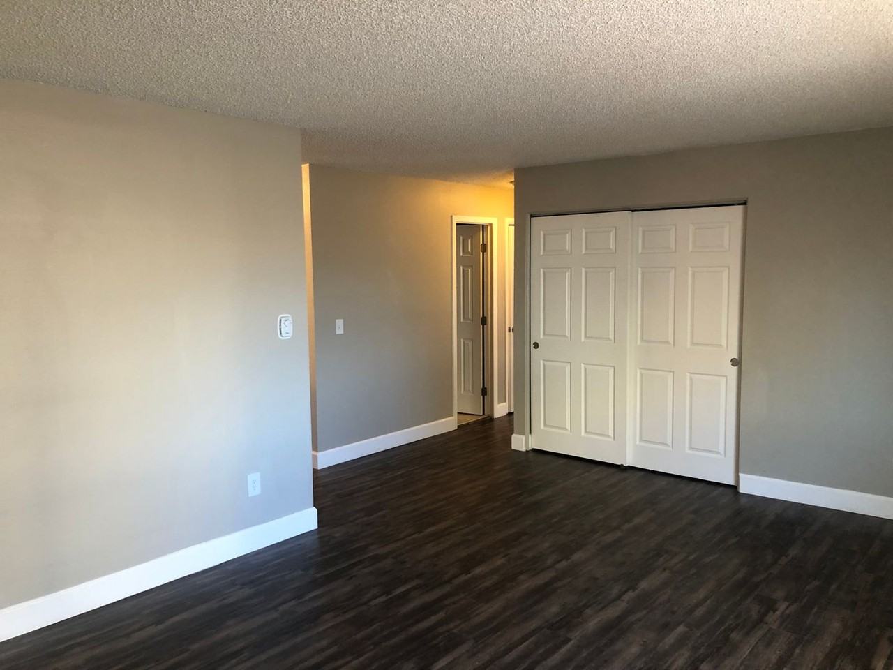 13162 E 13th Pl - Photo 4 of 24