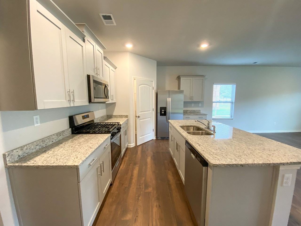 85 Meadowland Ln - Photo 7 of 20
