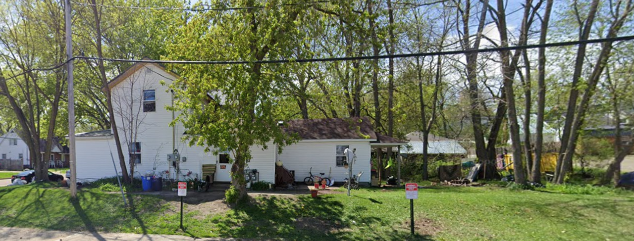 317 Fillmore St - Photo 2 of 2