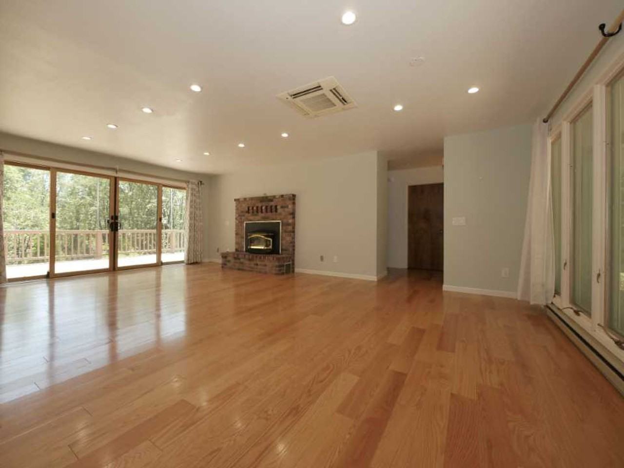 1760 Winton Rd - Photo 2 of 12