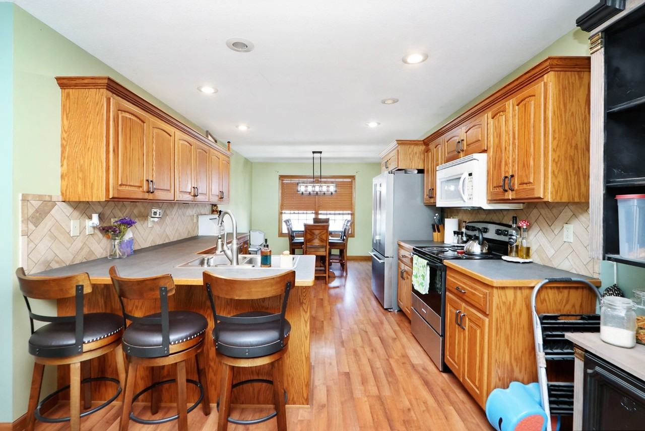309 Lockett Ln - Photo 5 of 25