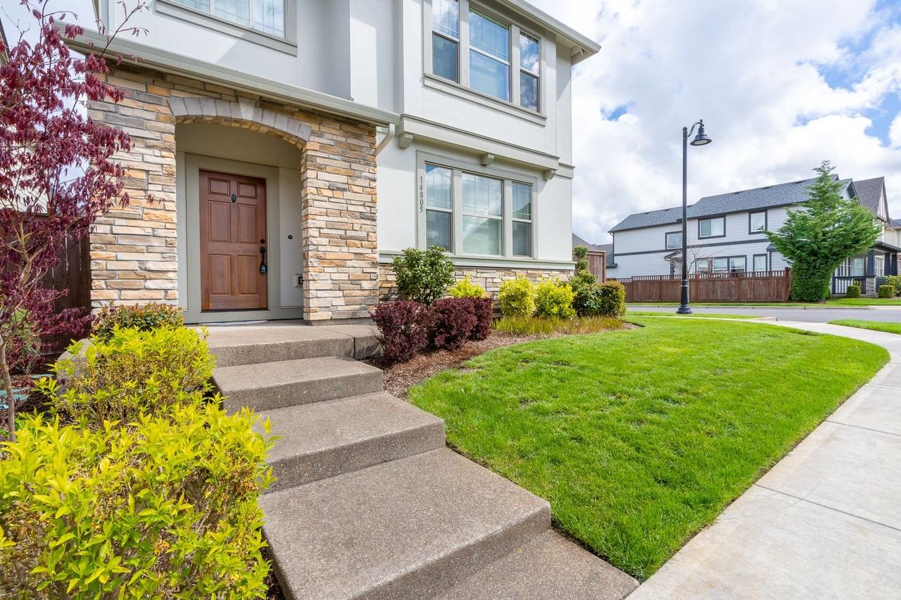14805 Nw Cosmos St - Photo 5 of 50