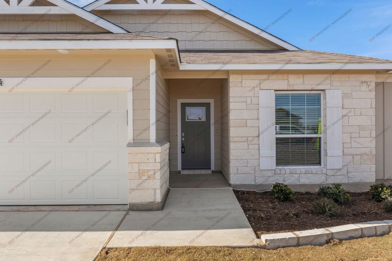 2704 Wasilla Dr - Photo 3 of 25