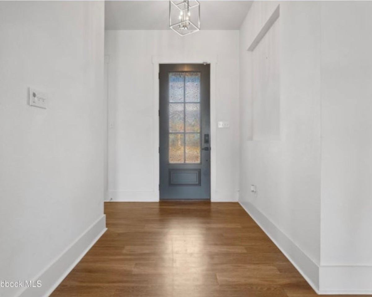 623 N 9th St - Photo 3 of 24